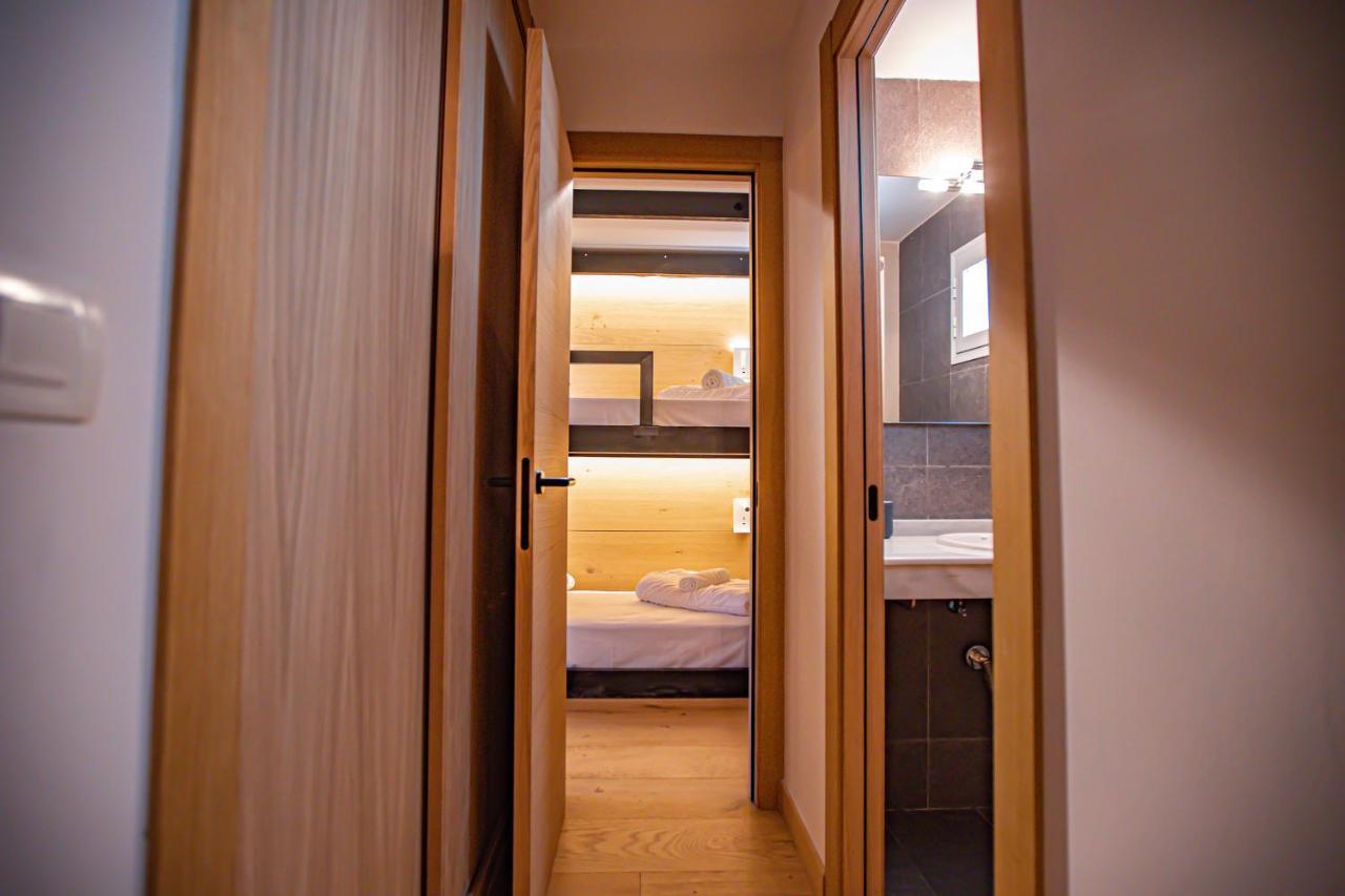 Holidays, Edificio Serraneu, Sierra Nevada 4 Personas Y Parking Exterior photo